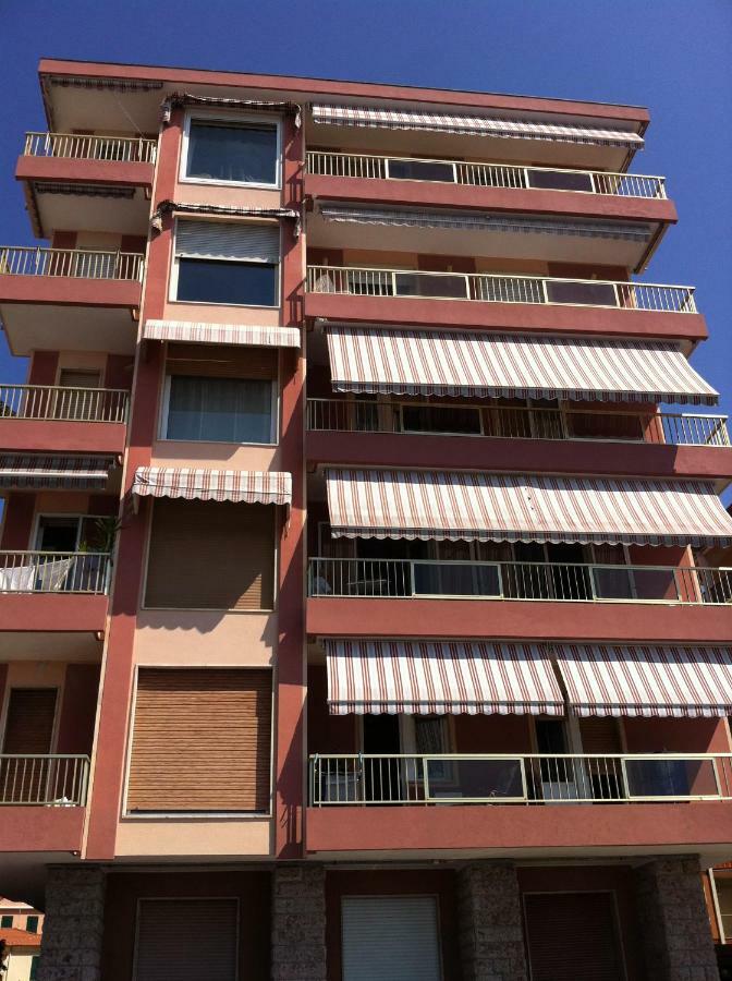 Suite Βεντιμίλια Εξωτερικό φωτογραφία